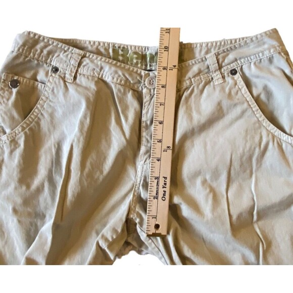 BENCH Shorts Womens 27 Small Beige Chino Bermuda Cotton Casual Adjustable Length - Picture 8 of 9